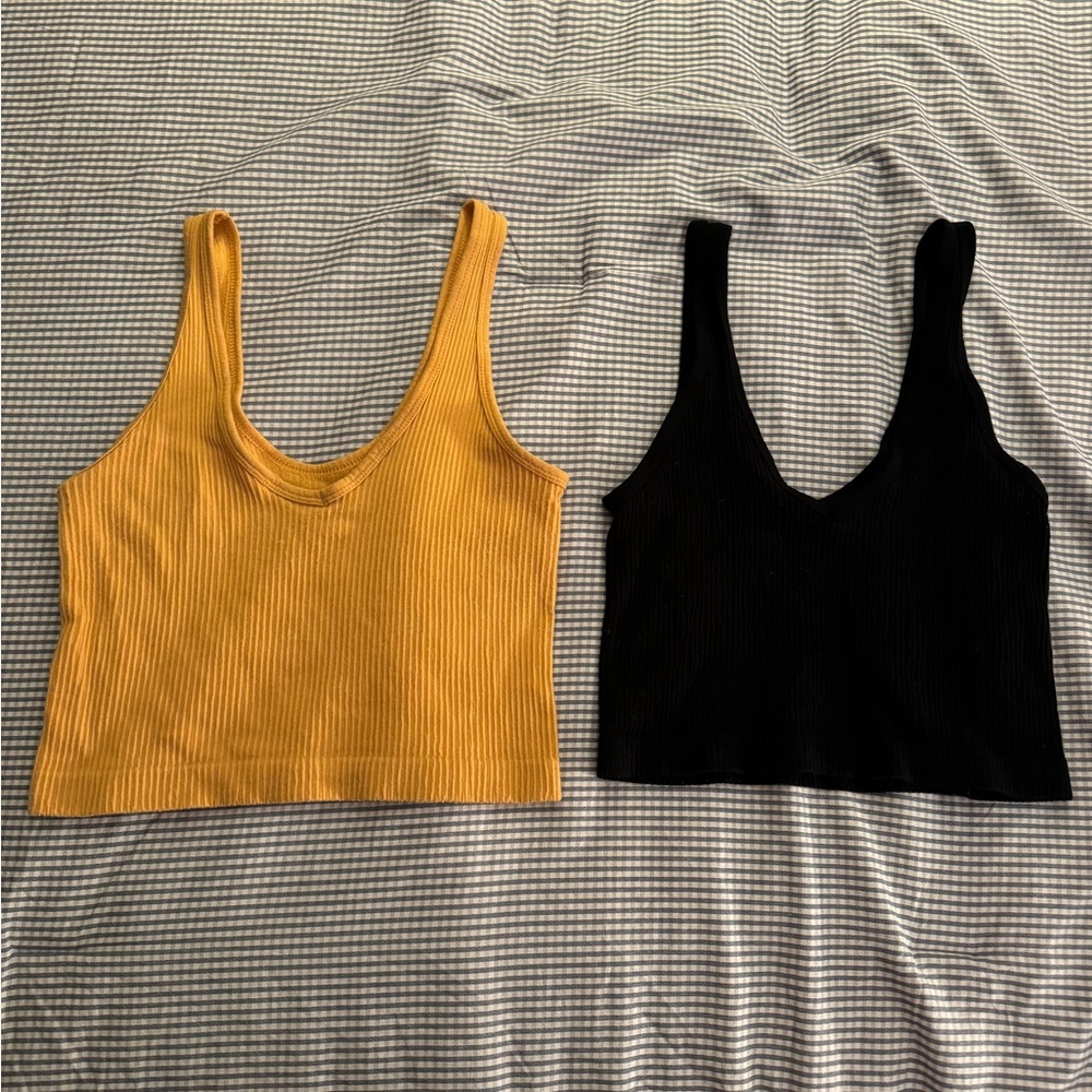 Out From Under Drew Seamless Ribbed Cropped Tank Top | Set Of Two